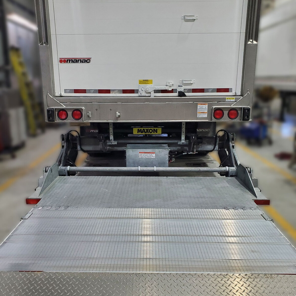 Liftgate service Manac
